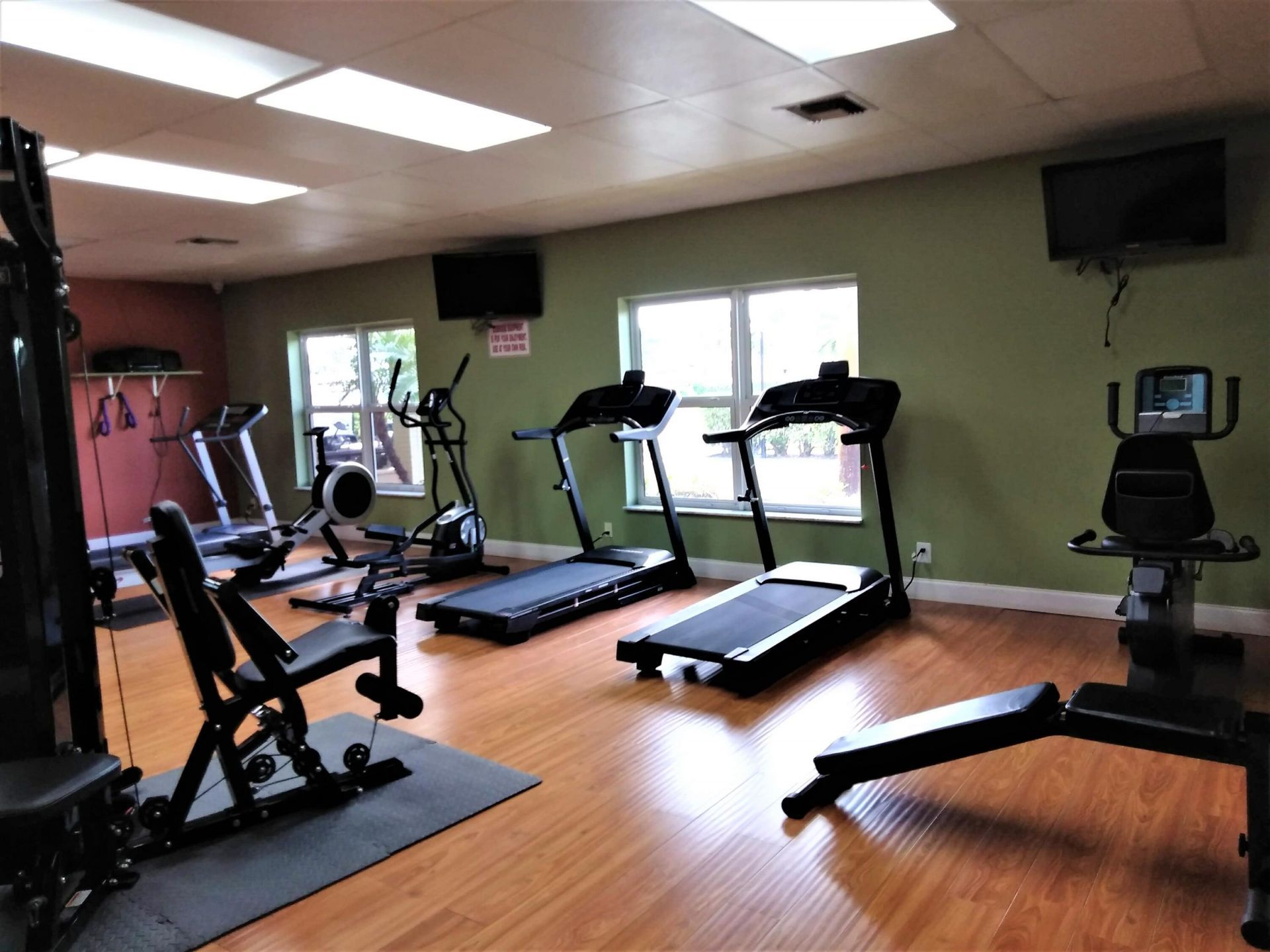 2805 Crosley Drive E, Unit G, West Palm Beach, FL 33415 Photo