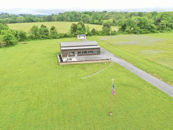 348 Harris Town Road, Bulls Gap, TN 37711