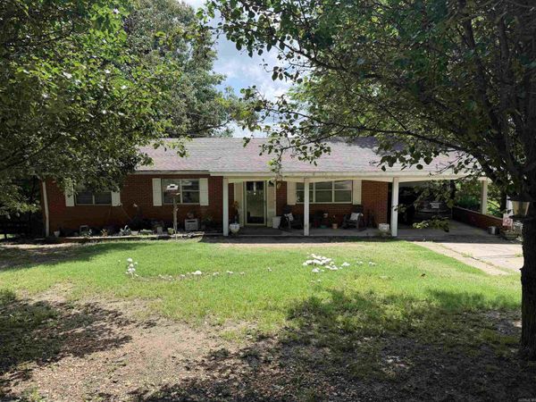 1700 S 12th Avenue, Piggott, AR 72454