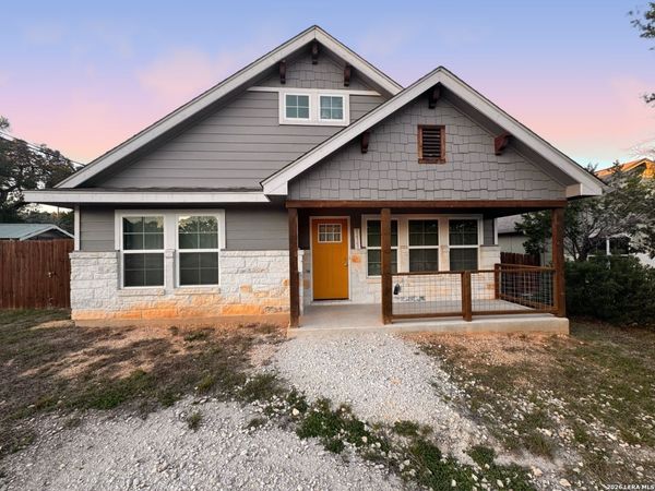 111 Alpine Ct, Spring Branch, TX 78070