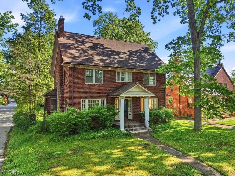 2745 Derbyshire Road, Cleveland Heights, OH 44106 Photo 2