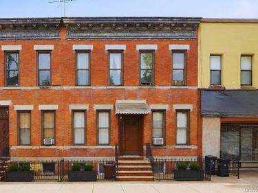 6415 Myrtle Avenue , Ridgewood, NY 11385