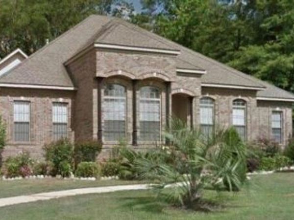 2975 Branson Court E, Mobile, AL 36695