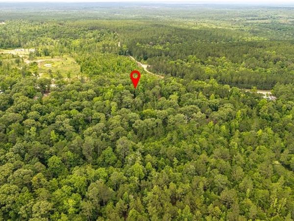 15390 Celeste Road , Chunchula, AL 36521