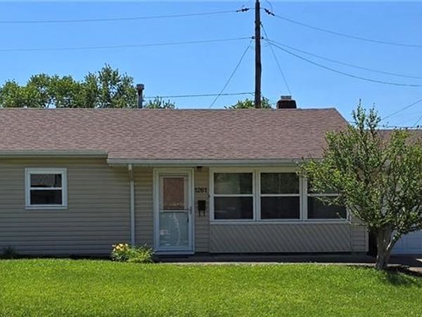 1261 S Central Avenue, Fairborn, OH 45324