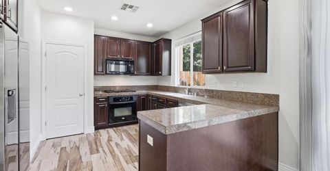 2672 Heirloom Way, Roseville, CA 95747 Photo