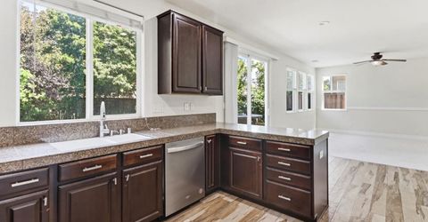 2672 Heirloom Way, Roseville, CA 95747 Photo