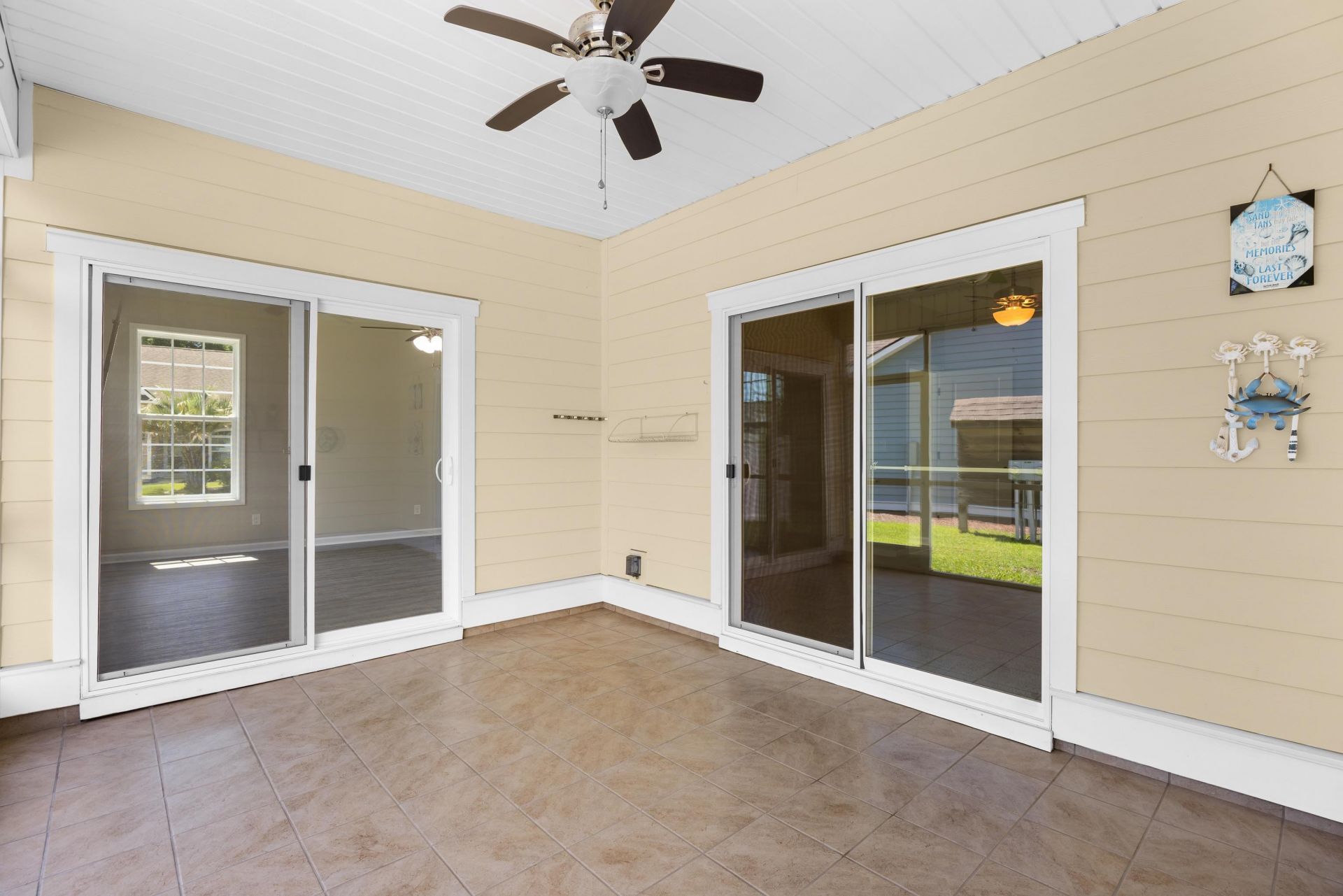 344 Saint Catherine Bay Ct. Photo 31