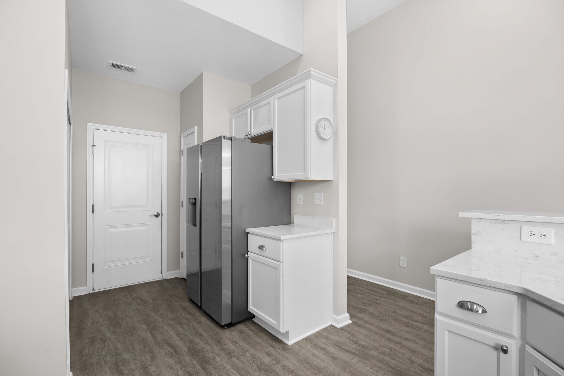 344 Saint Catherine Bay Ct. Photo 9