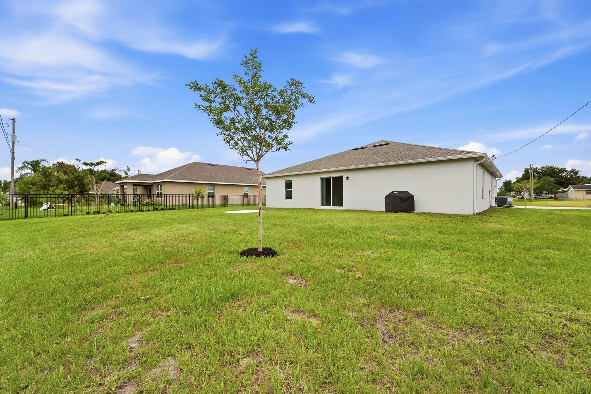 2126 SE North Blackwell Drive, Port Saint Lucie, FL 34952 Photo