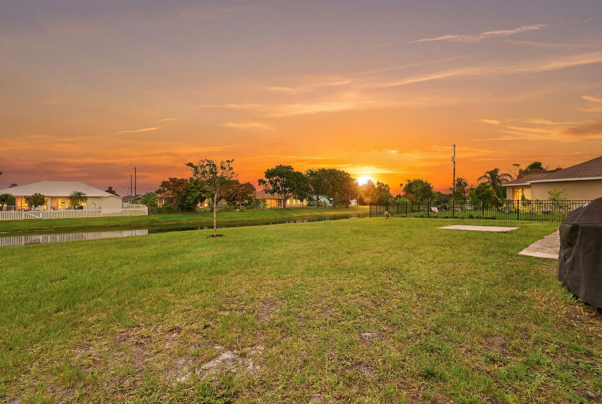 2126 SE North Blackwell Drive, Port Saint Lucie, FL 34952 Photo