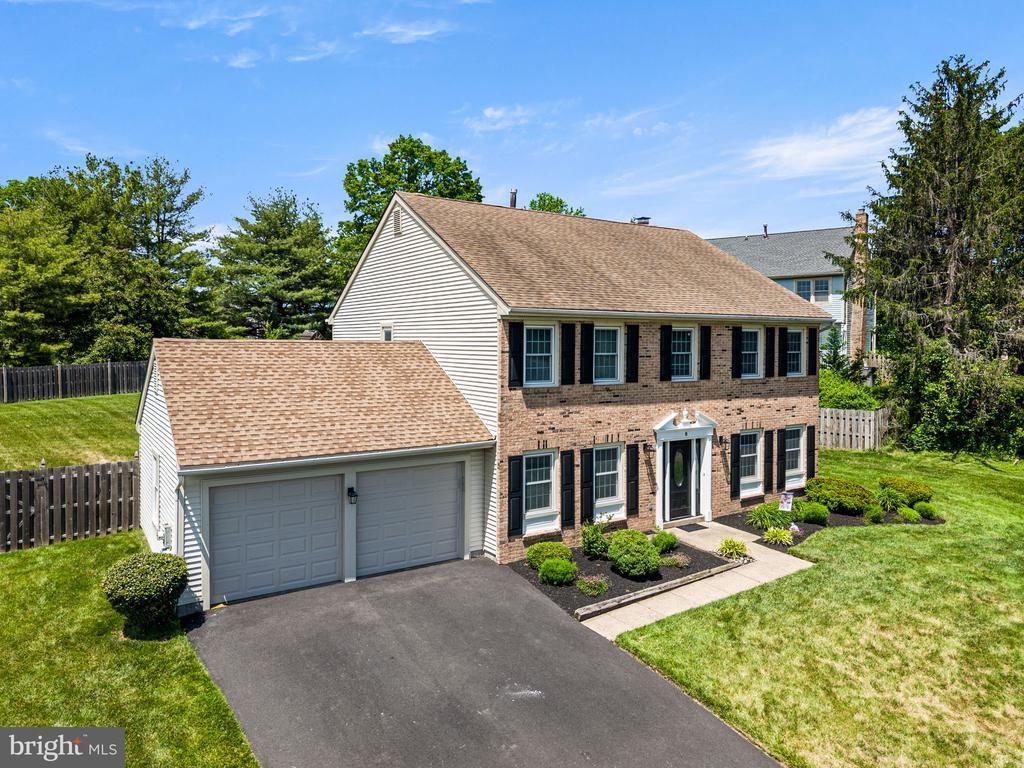 6 GOLDENROD COURT , NEWTOWN, PA 18940