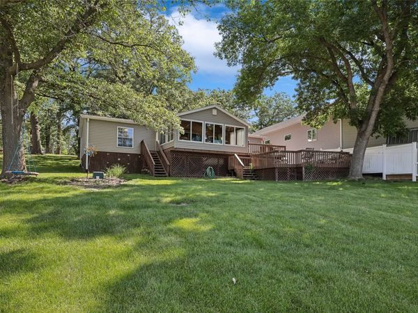 104 North Drive, Montezuma, IA 50171