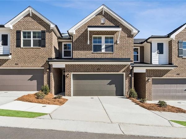 450 Laurelwood Lane , Canton, GA 30114