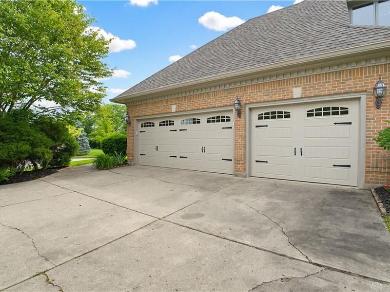 665 Southern Belle Boulevard, Beavercreek, OH 45434 Photo 7