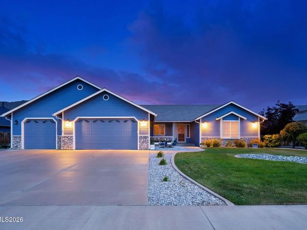 2983 Hot Springs Drive, Minden, NV 89423