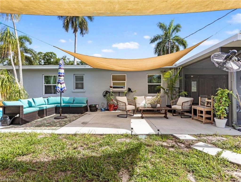 5521 Shaddelee Ln W, Fort Myers, FL 33919 Photo