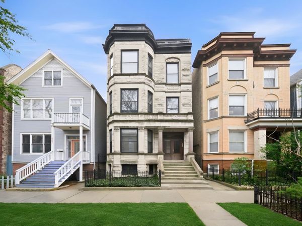 849 W NEWPORT Avenue, Unit 3, Chicago, IL 60657