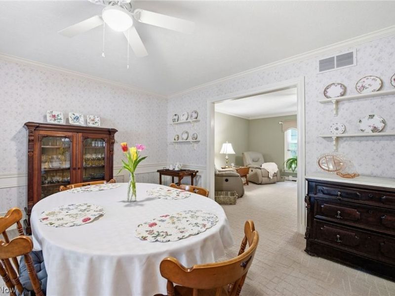 11635 Twin Mills Lane, Chardon, OH 44024 Photo 10