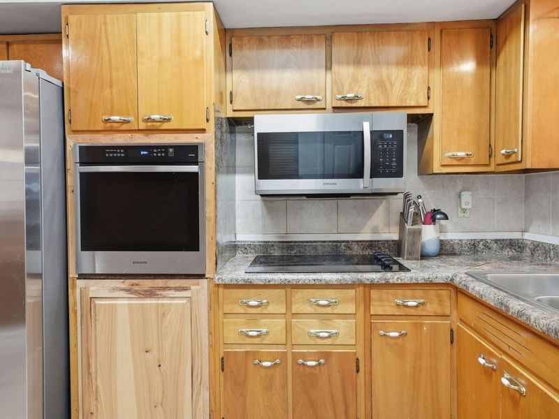 3493 Kirkwood Road, Columbus, OH 43227 Photo 10