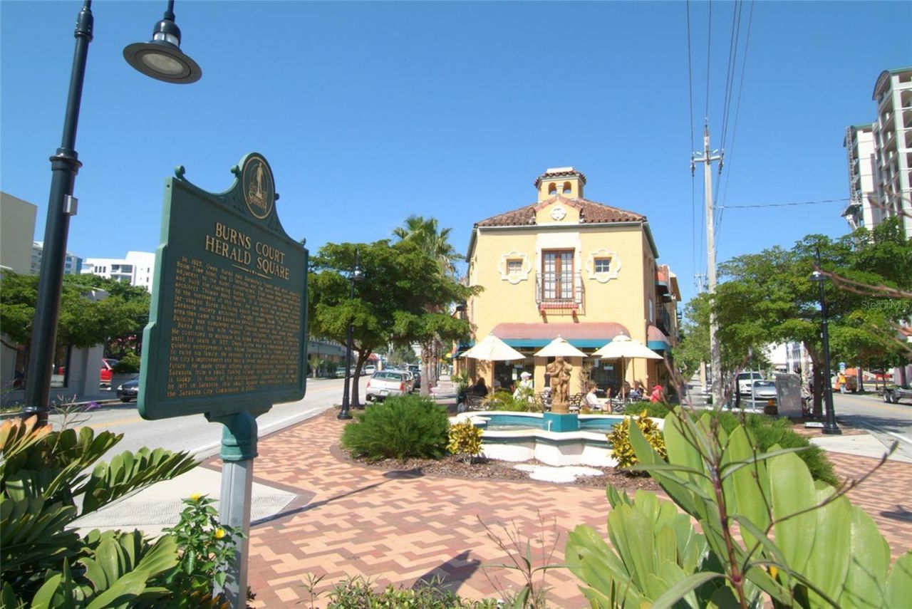 411 Burns Court, Sarasota, FL 34236 Photo