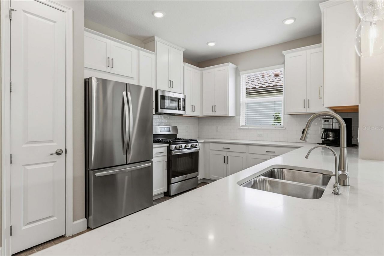 6242 Grandview Hill Court, Bradenton, FL 34203 Photo