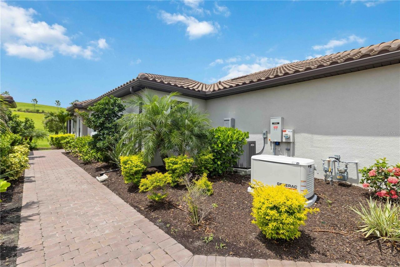6242 Grandview Hill Court, Bradenton, FL 34203 Photo