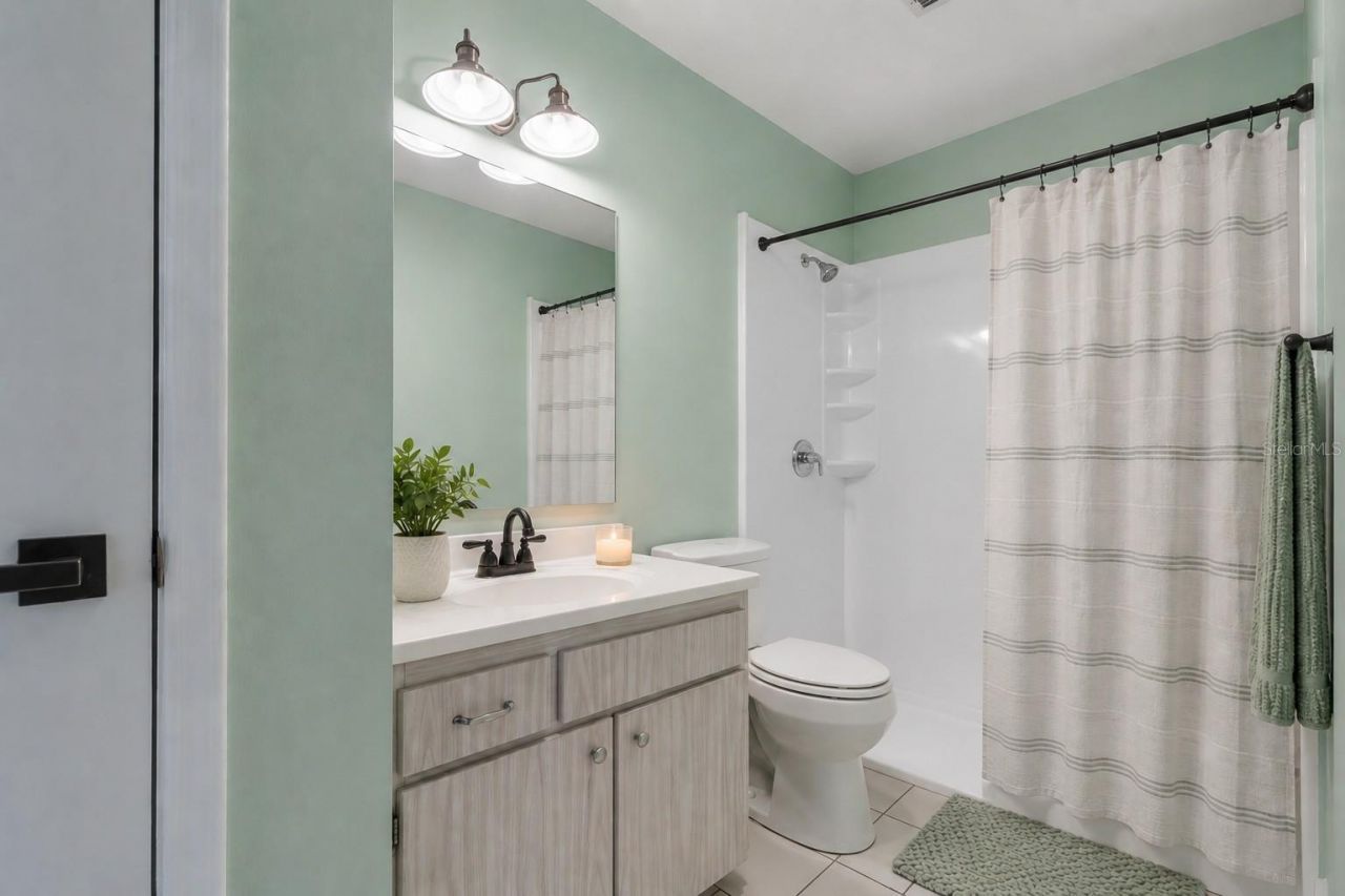 6116 7th Avenue Drive W, Bradenton, FL 34209 Photo