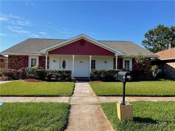 617 MEURSAULT Drive , Kenner, LA 70065