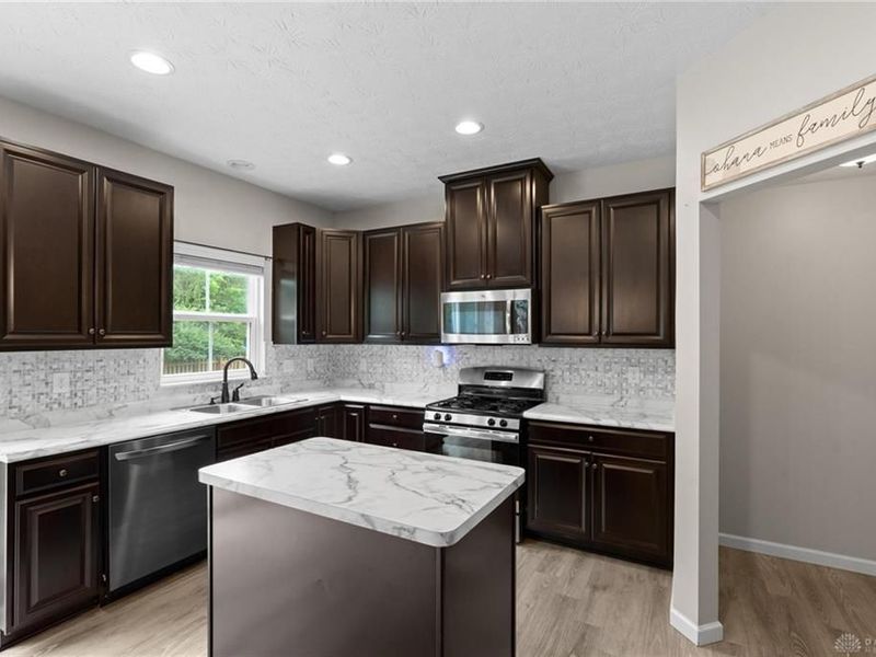 2843 Ridge View Court, Beavercreek Township, OH 45385 Photo 16