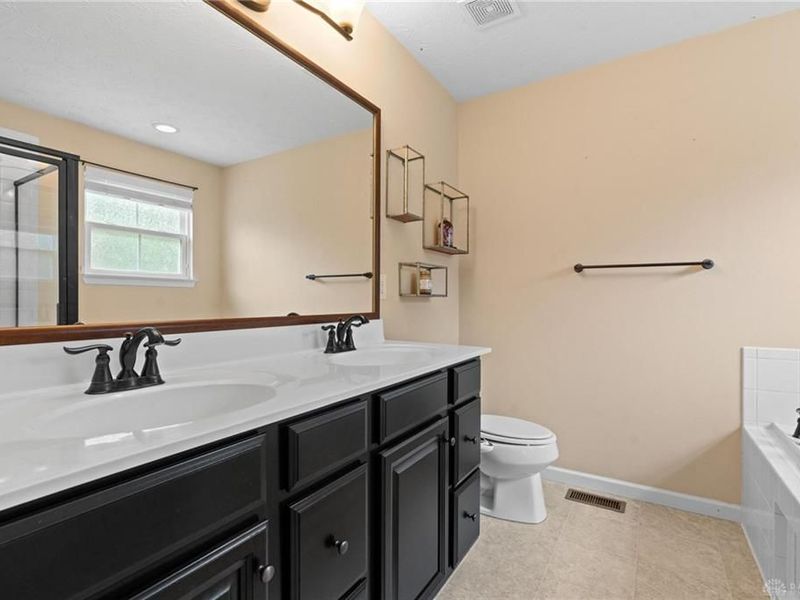 2843 Ridge View Court, Beavercreek Township, OH 45385 Photo 33