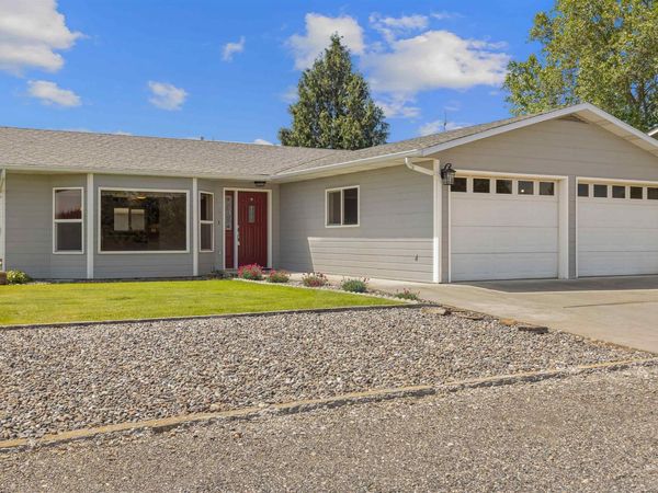 1709 Westwood Dr, Clarkston, WA 99402