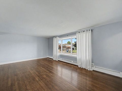 Main Photo