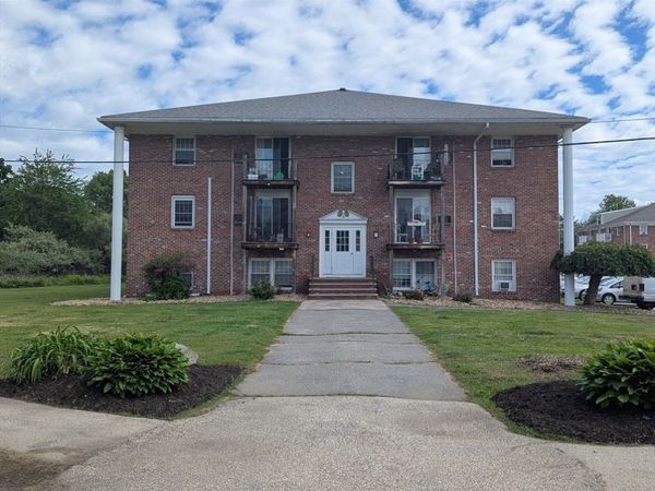18 Woodman Way, Unit 22, Newburyport, MA 01950
