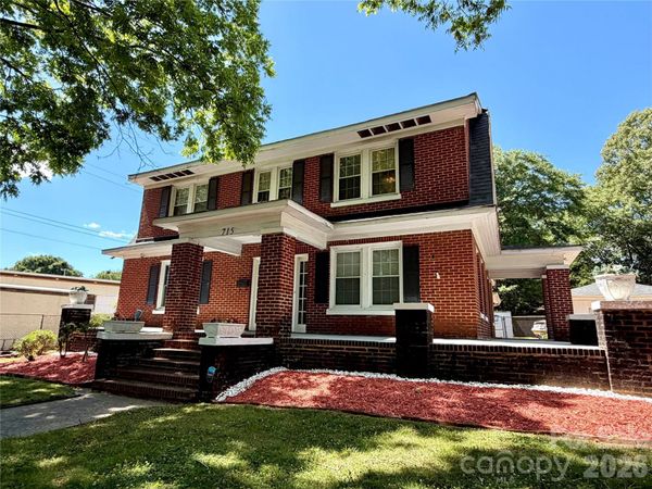 715 E Marion Street, Shelby, NC 28150
