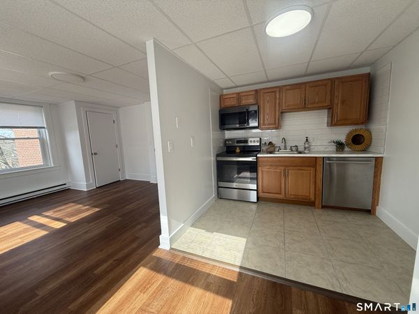 156 Garfield , New London, CT 06320
