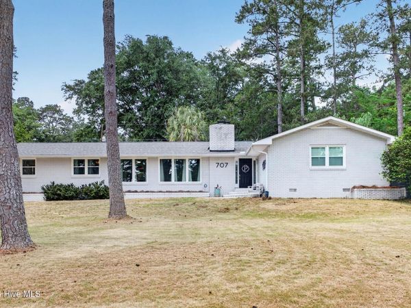 707 Pin Oak Drive, Aiken, SC 29801