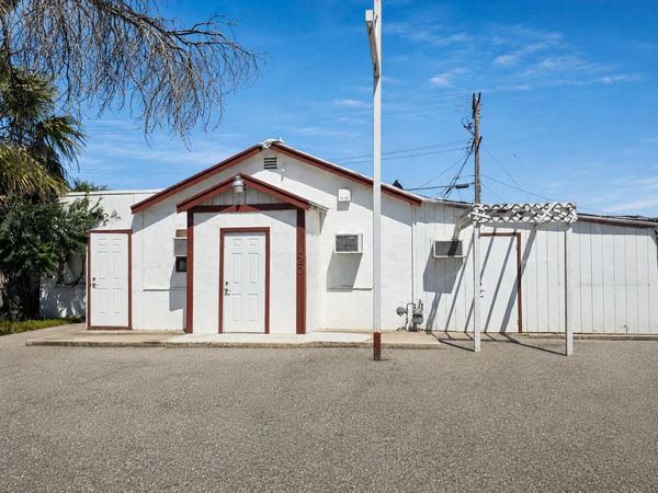 120 San Juan Dr, Modesto, CA 95354