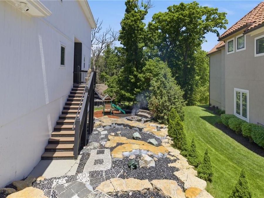 Property Image 73