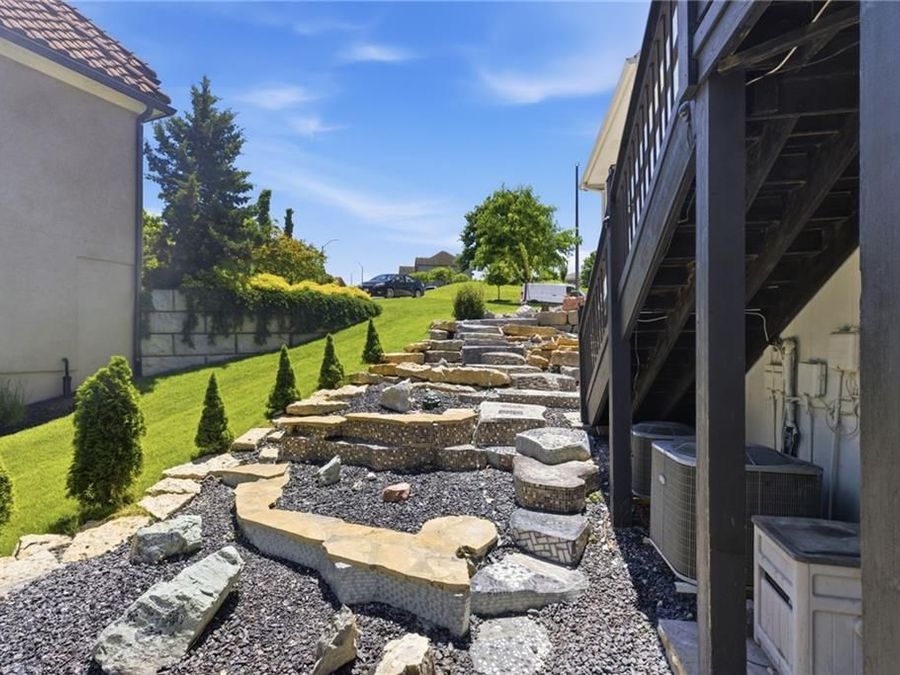 Property Image 74