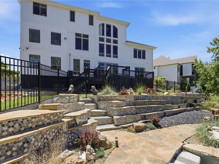 Property Image 79