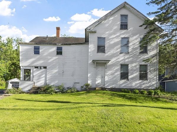 102 Liberty St, Athol, MA 01331