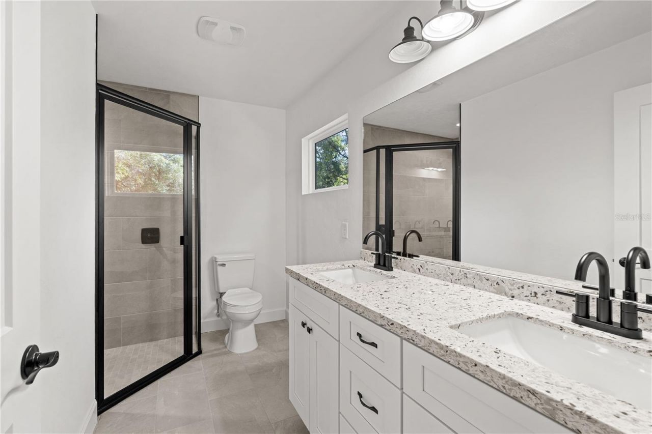 8030 NE 102nd Court, Bronson, FL 32621 Photo