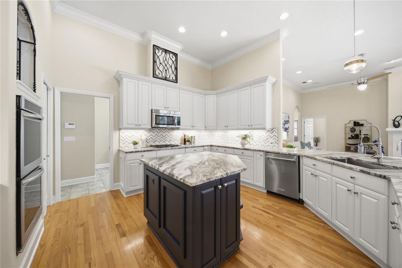 17210 Broadoak Drive, Tampa, FL 33647 Photo