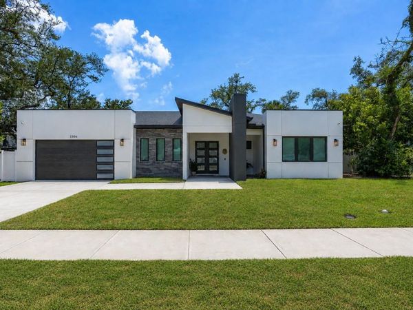 3306 W VAN BUREN DRIVE, TAMPA, FL 33611