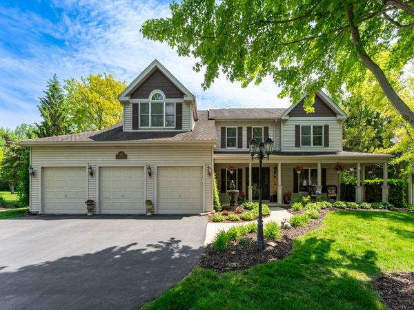 731 Jamestowne Road , Sleepy Hollow, IL 60118