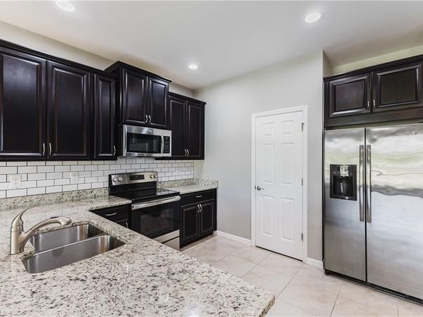 4093 Wilmont PL, FORT MYERS, FL 33916