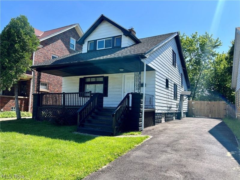 5153 Cato, Maple Heights, OH 44137 Photo 2