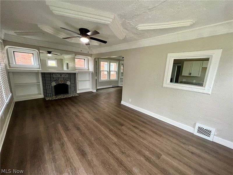5153 Cato, Maple Heights, OH 44137 Photo 3