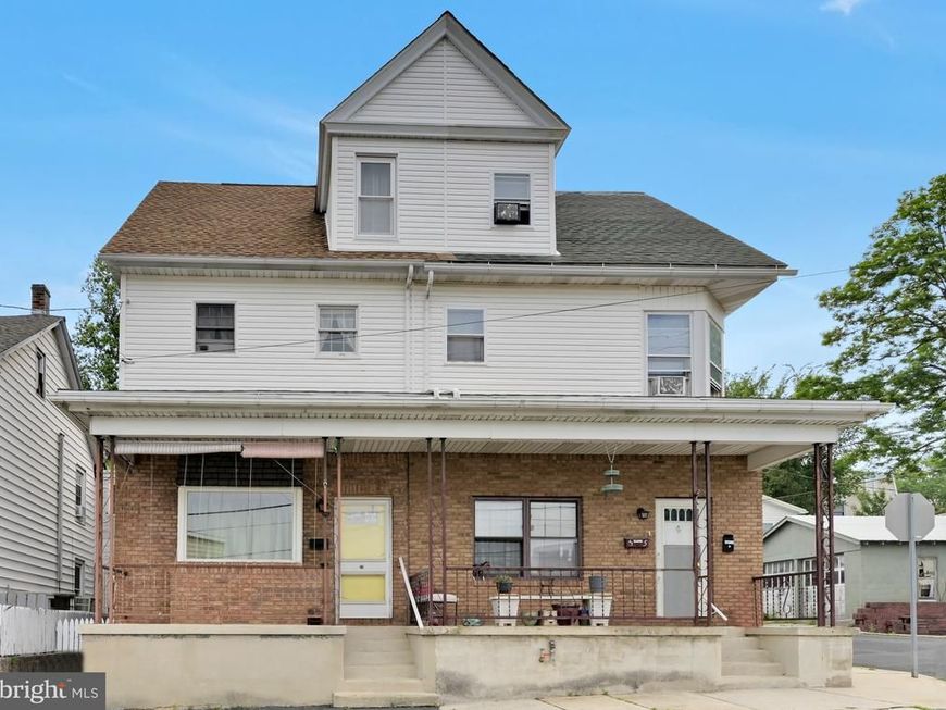 33 Avenue A, Schuylkill Haven, PA 17972 Main Photo